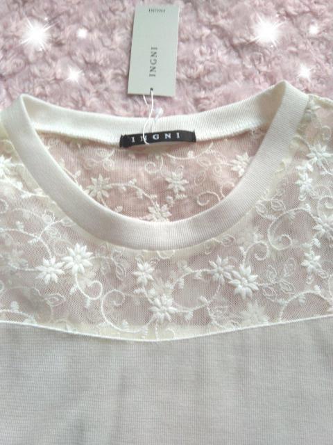 新品☆イング*袖フリルヨークシアートップス < ブランド  新品☆イング*袖フリルヨークシアートップス < ブランドの