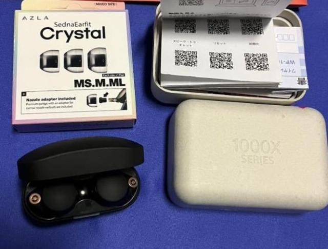 \j[ CXmCYLZOCz WF-1000XM4 