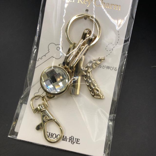  Vi SHOO LA RUE Initial Reel Key Charm  t@bV 