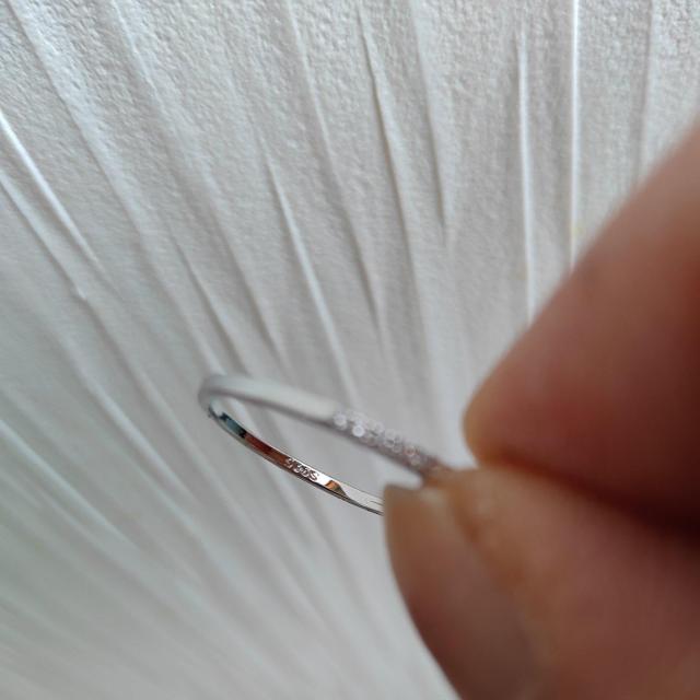 モアサナイトリング < 女性アクセサリー/時計  モアサナイトリング < 女性アクセサリー/時計の