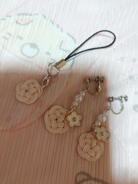 新品、ハンドメイド、水引、イヤリング、梅結び < 女性ファッション  新品、ハンドメイド、水引、イヤリング、梅結び  < 女性ファッションの