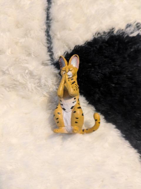 合掌 2拝 サーバルキャット フィギュア < ホビー 合掌 2拝 サーバルキャット フィギュア < ホビーの