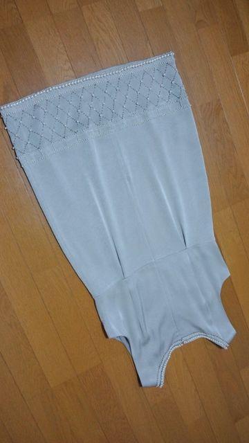 グレースコンチネンタル★新品タグ付★パールキルトワンピース★サイズ38★定価47250円 < ブランド  グレースコンチネンタル★新品タグ付★パールキルトワンピース★サイズ38★定価47250円 < ブランドの