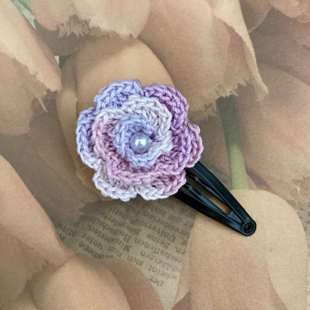 ハンドメイド♪レース編み 薔薇風お花モチーフのヘアピン < 女性ファッション  ハンドメイド♪レース編み 薔薇風お花モチーフのヘアピン  < 女性ファッションの
