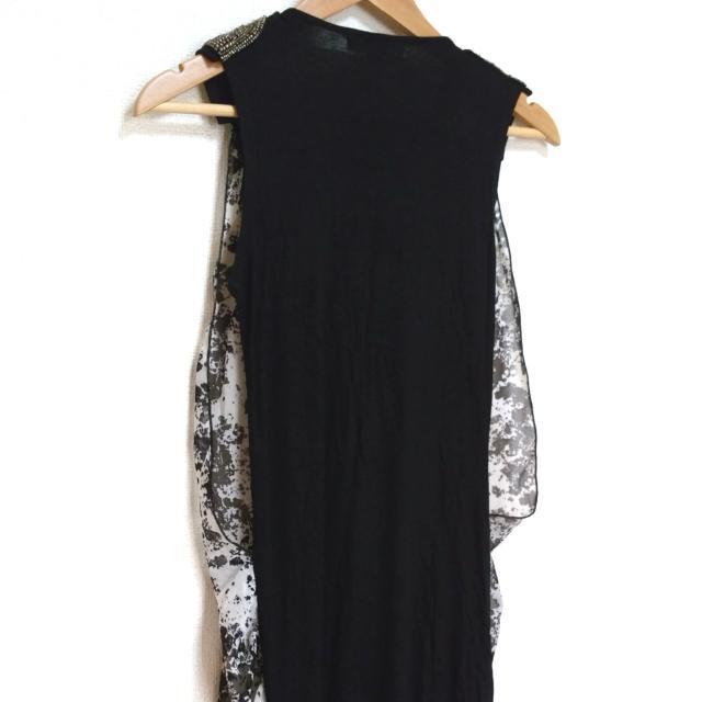 ݁@Vi^Ot@FREE'S MART@`jbN  uh 