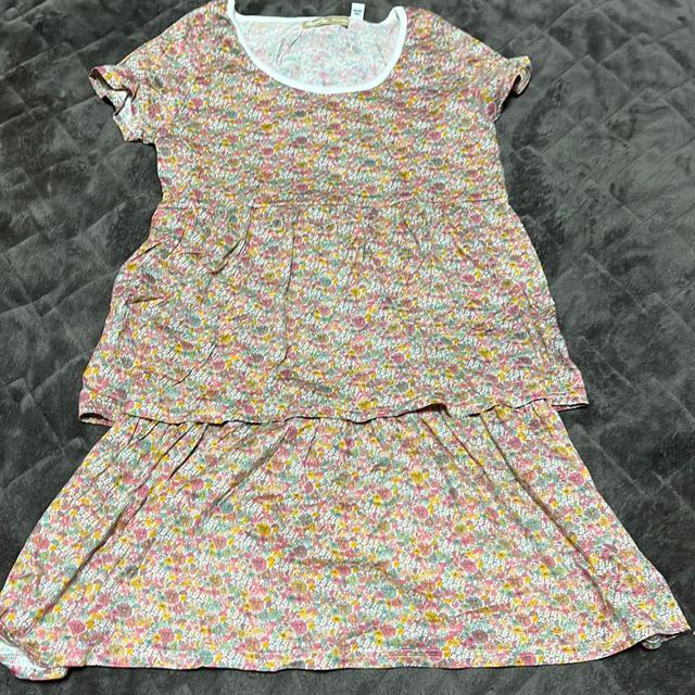 タンス整理品 衣類 おまとめOK ホームクリーニング済み 半袖ワンピースブラウス Mサイズくらい < 女性ファッション  タンス整理品 衣類 おまとめOK ホームクリーニング済み 半袖ワンピースブラウス Mサイズくらい  < 女性ファッションの