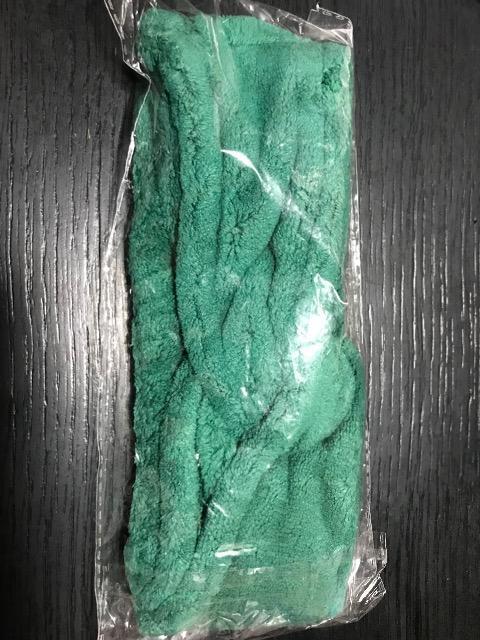 ヘアバンド グリーン 新品 < 女性アクセサリー/時計  ヘアバンド グリーン 新品  < 女性アクセサリー/時計の