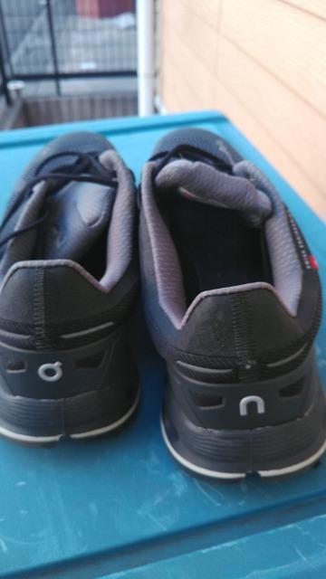 on(オン) ジョギングシューズ ランニング < 男性ファッション on(オン) ジョギングシューズ ランニング < 男性ファッションの