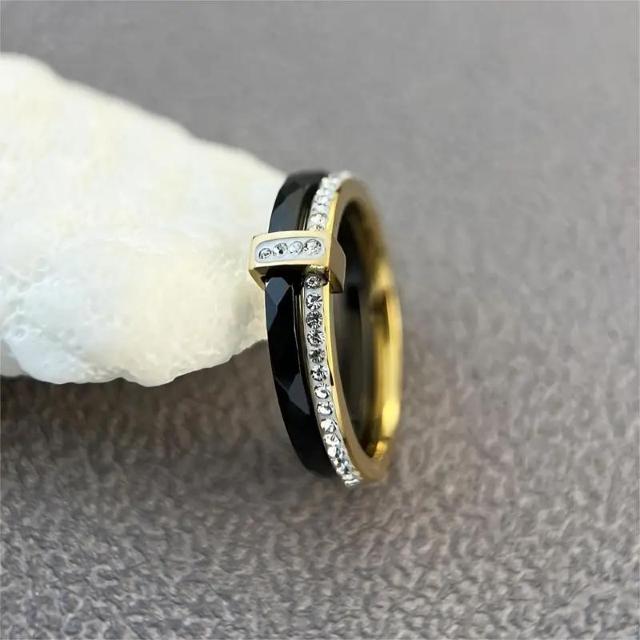 爆ヤス価格890円★エレガント&クラシック レディース用ブラックセラミックダブルリング USAサイズ6号(日本サイズ11号相当)金 < 女性アクセサリー/時計 爆ヤス価格890円★エレガント&クラシック レディース用ブラックセラミックダブルリング USAサイズ6号(日本サイズ11号相当)金 < 女性アクセサリー/時計の