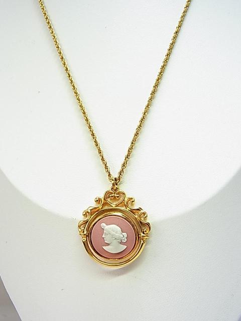 500円スタ【正規品・美品・希少】WEDGWOOD ウエッジウッド ジャスパー 回転式ネックレス(ピンクジャスパー/リバーシブル) < 女性アクセサリー/時計 500円スタ【正規品・美品・希少】WEDGWOOD ウエッジウッド ジャスパー 回転式ネックレス(ピンクジャスパー/リバーシブル) < 女性アクセサリー/時計の