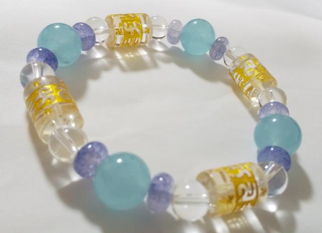 定形外無料*天然石ブレス*金彫り六字真言水晶・龍紋瑪瑙・ジェード* < 女性アクセサリー/時計 定形外無料*天然石ブレス*金彫り六字真言水晶・龍紋瑪瑙・ジェード* < 女性アクセサリー/時計の