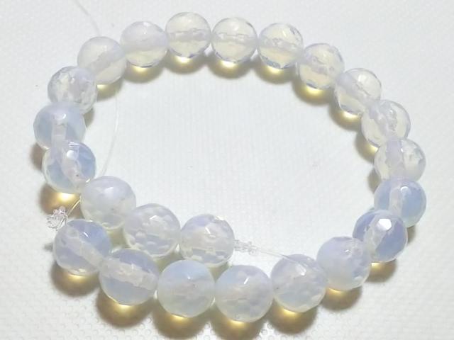 天然石★オパライト 8mm128面カット 半連 < 女性アクセサリー/時計 天然石★オパライト 8mm128面カット 半連 < 女性アクセサリー/時計の