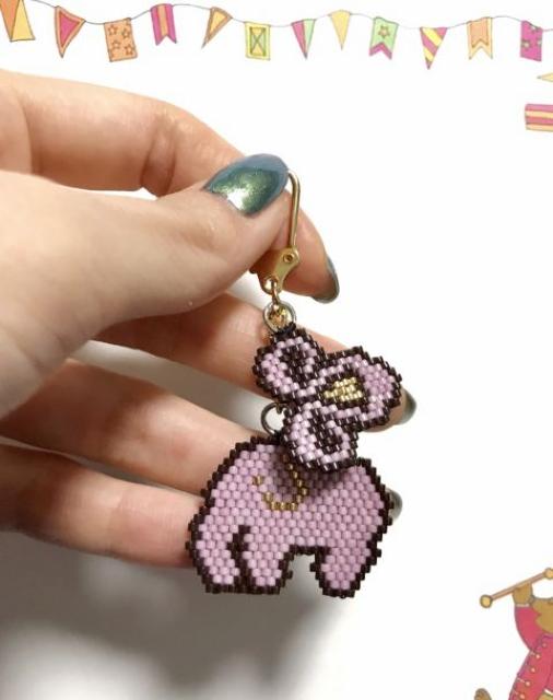 hハンドメイド〓デリカビーズステッチ〓タイのピンクぞう〓キーホルダー < 女性ファッション hハンドメイド〓デリカビーズステッチ〓タイのピンクぞう〓キーホルダー < 女性ファッションの