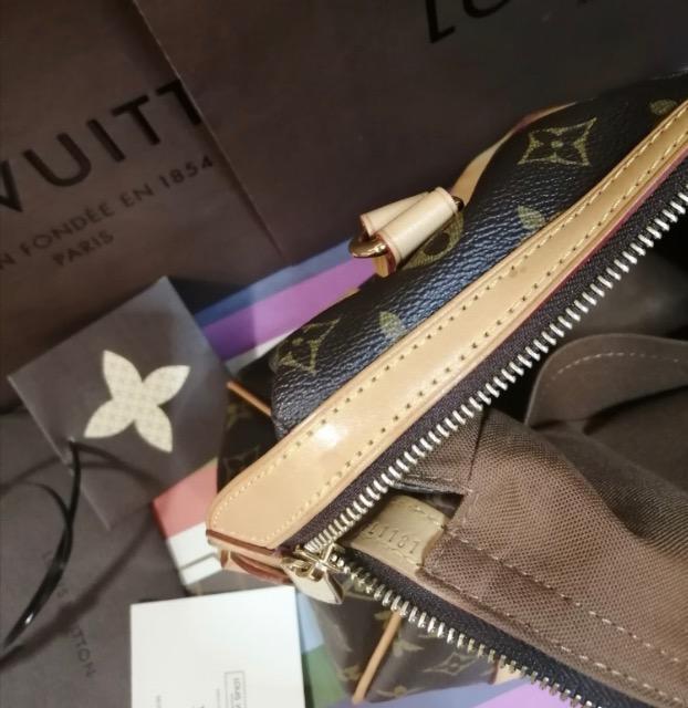 特価正規品極美品超人気ルイヴィトンショルダーバッグ金具ピカピカオシャレ実用的活躍必須高級LOUIS VUITTON ルイヴィトン < ブランド  特価正規品極美品超人気ルイヴィトンショルダーバッグ金具ピカピカオシャレ実用的活躍必須高級LOUIS VUITTON ルイヴィトン < ブランドの