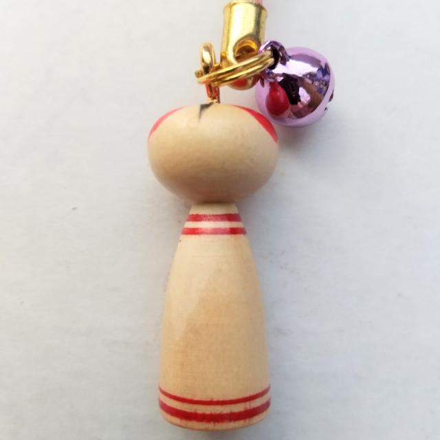 こけし 根付 ストラップ 桃色紐 < おもちゃ  こけし 根付 ストラップ 桃色紐 < おもちゃの