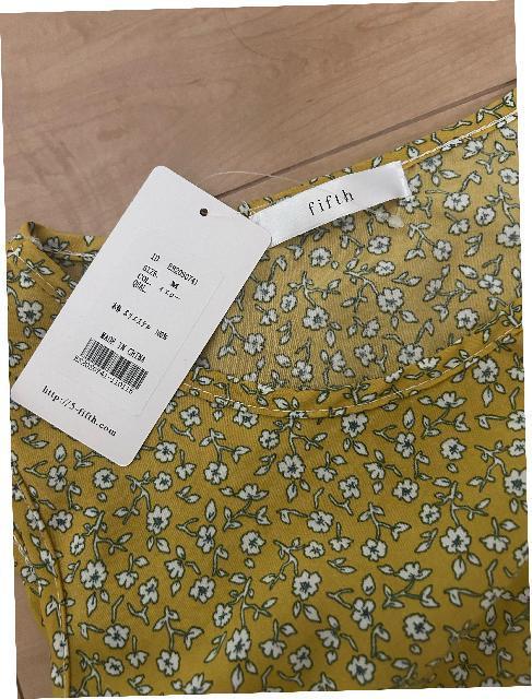 fifth 新品 ワンピース < 女性ファッション  fifth 新品 ワンピース < 女性ファッションの