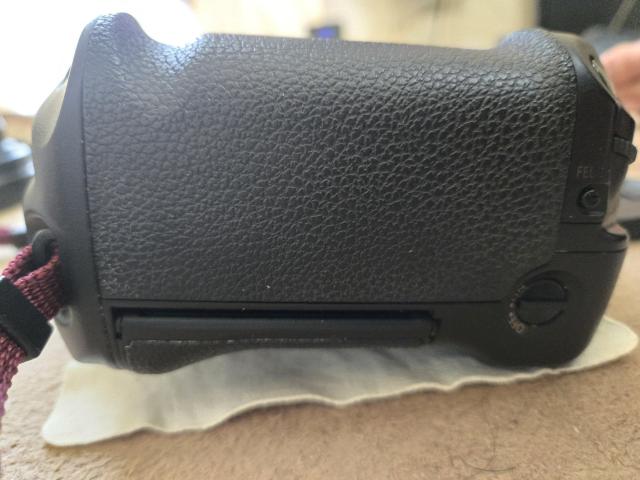 CanonEOS 1D�@Mark2�t���Z�b�g �� �Ɠd/AV�� 