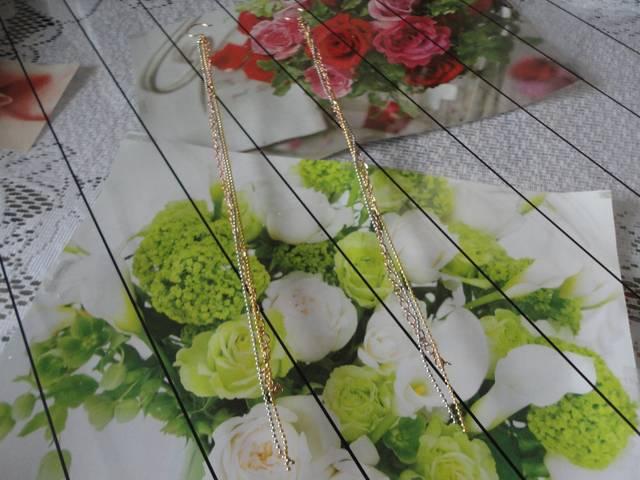 【新品】 3連ロングピアス  < 女性アクセサリー/時計  【新品】 3連ロングピアス  < 女性アクセサリー/時計の