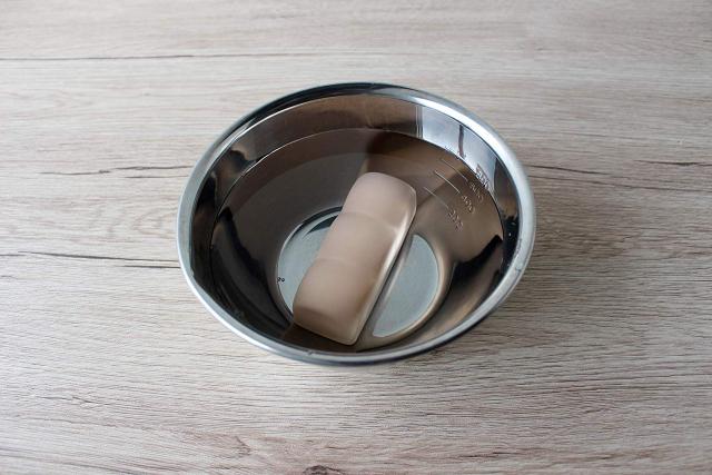 マーナ パン型 ホワイト 3.6×4.6×9.7cm トーストスチーマー < インテリア/ライフ マーナ パン型 ホワイト 3.6×4.6×9.7cm トーストスチーマー < インテリア/ライフの