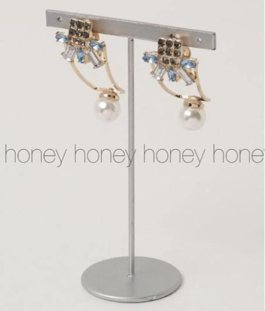 送料無料●石原さとみ●ドラマ着用●定価4,860円【新品】パールイヤリング < ブランド 送料無料●石原さとみ●ドラマ着用●定価4,860円【新品】パールイヤリング < ブランドの