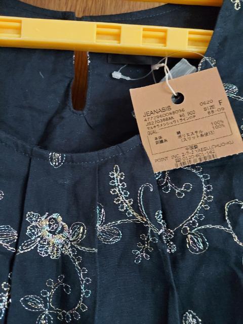 未使用タグ付き☆JEANASIS☆刺繍ミニワンピ < ブランド  未使用タグ付き☆JEANASIS☆刺繍ミニワンピ < ブランドの