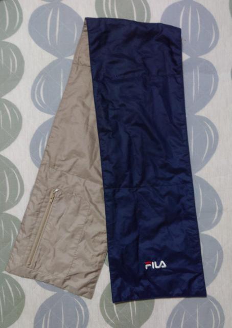 FILA ナイロンリバーシブルマフラー ショール < 女性ファッション  FILA ナイロンリバーシブルマフラー ショール  < 女性ファッションの