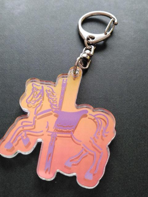 優里★ランダムくじ オーロラアクリルキーホルダー2個セット < タレントグッズ 優里★ランダムくじ オーロラアクリルキーホルダー2個セット < タレントグッズの