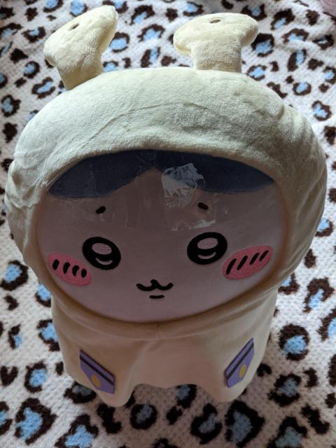 ちいかわ 雨の日BIGぬいぐるみ(ハチワレ) < アニメ/コミック/キャラクター ちいかわ 雨の日BIGぬいぐるみ(ハチワレ) < アニメ/コミック/キャラクターの