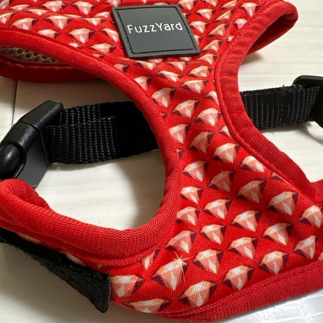 STCY ^pn[lX t@Y[h FuzzYard   ybg/|/| 