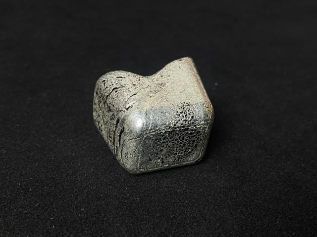 【古銭】寿刻印 中国 銀錠 元宝 馬蹄銀 時代物 招財 進宝 吉祥 縁起物 重厚感あり コレクター放出 骨董品 開運 インテリア < インテリア/ライフ 【古銭】寿刻印 中国 銀錠 元宝 馬蹄銀 時代物 招財 進宝 吉祥 縁起物 重厚感あり コレクター放出 骨董品 開運 インテリア < インテリア/ライフの