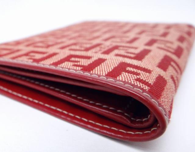 フェンディ ズッキーノ 二つ折り財布 札入れ レッド 美品【送料無料】 < ブランド フェンディ ズッキーノ 二つ折り財布 札入れ レッド 美品【送料無料】 < ブランドの