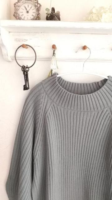 titivata*新品**ボリュームスリーブ スリットリブニット < ブランド  titivata*新品**ボリュームスリーブ スリットリブニット  < ブランドの