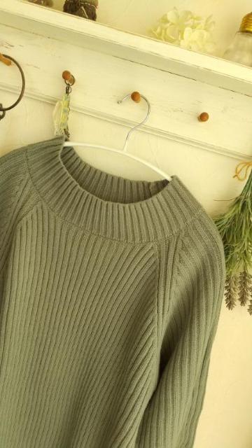 titivata*新品**ボリュームスリーブ スリットリブニット < ブランド  titivata*新品**ボリュームスリーブ スリットリブニット < ブランドの