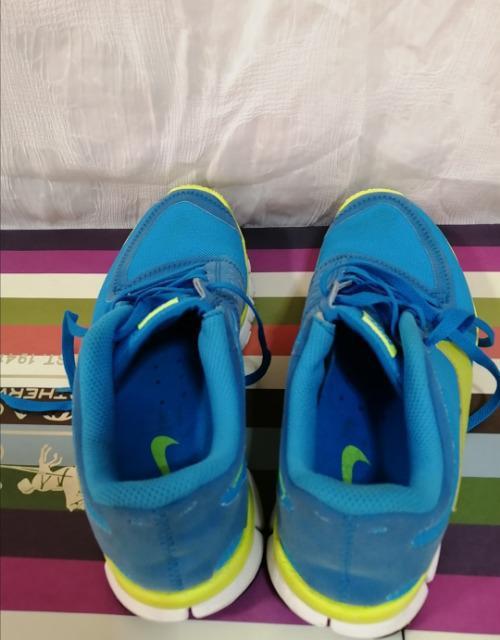 ★特価★未使用に近いナイキNIKEスニーカー人気アイテム疲れ知らず癒やされるブルー軽量品薄早い者勝ち < 女性ファッション  ★特価★未使用に近いナイキNIKEスニーカー人気アイテム疲れ知らず癒やされるブルー軽量品薄早い者勝ち < 女性ファッションの