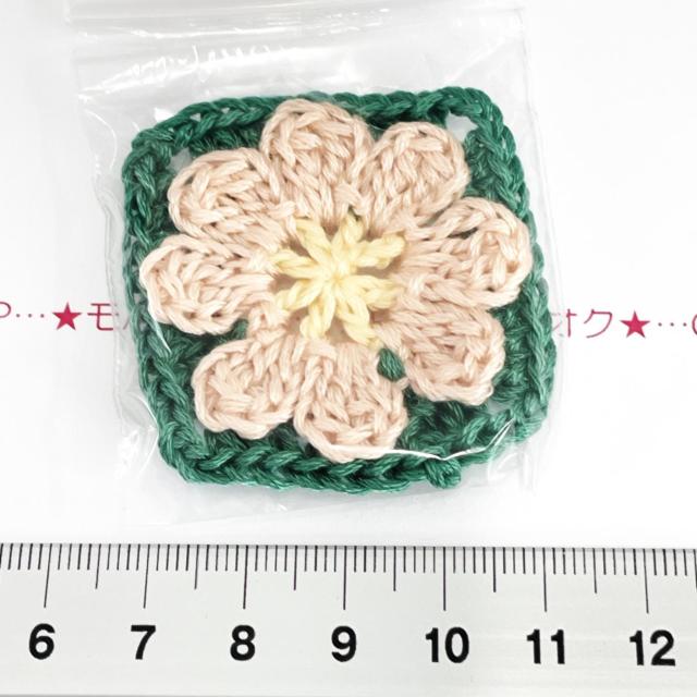 7*�n���h���C�h��R�X���X���Ԃ̃O���j�[�X�N�G�A���`�[�t�@13 