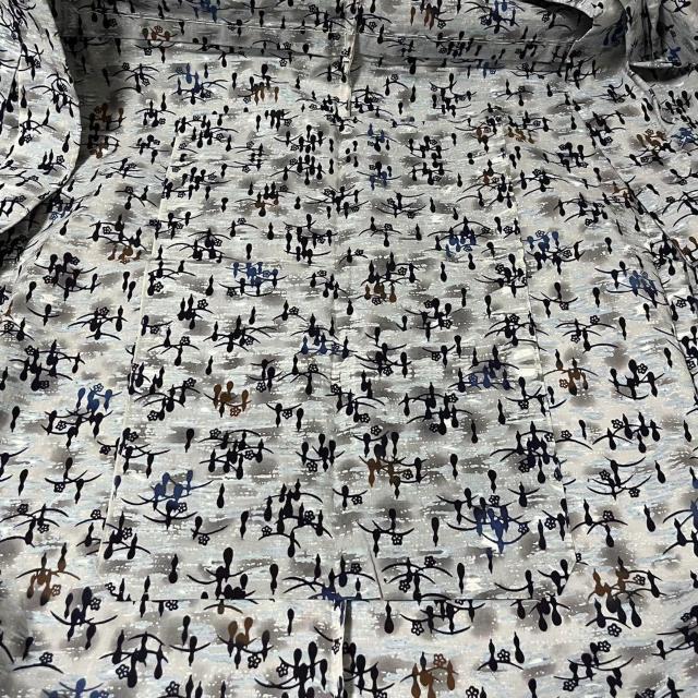 ���� �Z�\ �� �O���[�n ��D�� ���� ���~���Ă���  �O�� ��Б傫�� �� �����t�@�b�V������ 