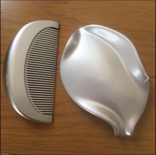 資生堂 花椿 花びら型ミラー&コーム < 香水/コスメ/ネイル 資生堂 花椿 花びら型ミラー&コーム < 香水/コスメ/ネイルの