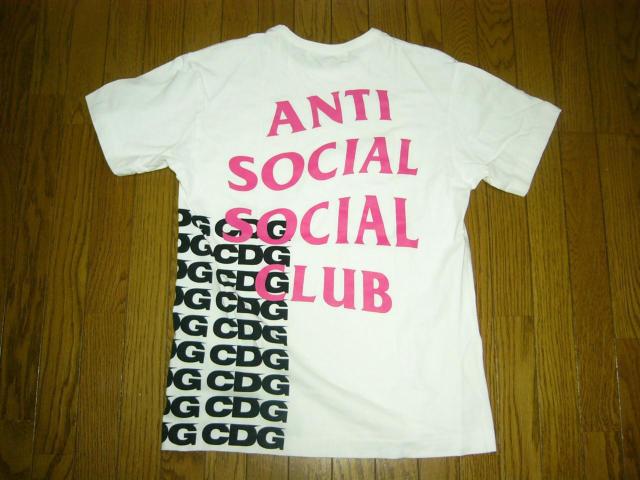 CDG �~ ANTI SOCIAL SOCIAL CLUB T�V���c M �R���f�M�����\�� COMME des GARCONS  �� �u�����h�� 