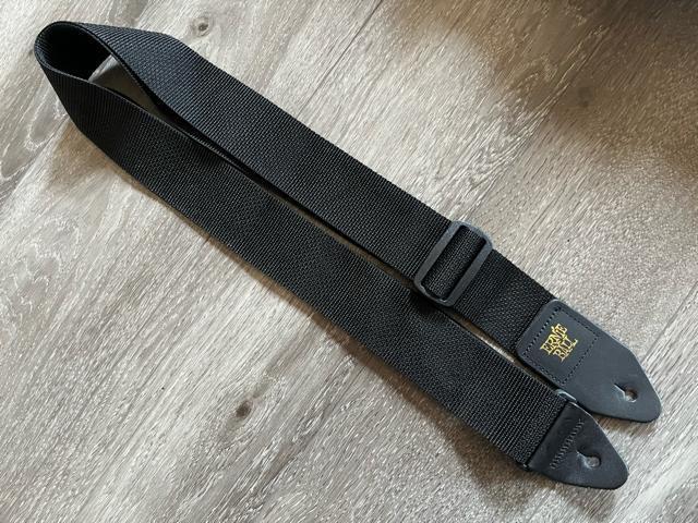 ERNIE BALL アーニーボール ギター ベース ストラップ 黒 美品 < ホビー  ERNIE BALL アーニーボール ギター ベース ストラップ 黒 美品  < ホビーの