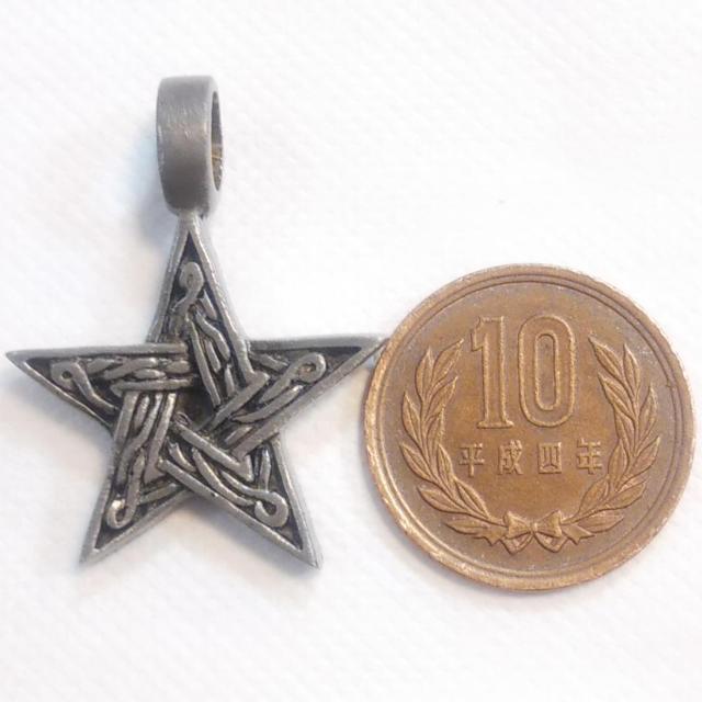 AzureGreen: Body Vibe Pentacle Pendant < 男性アクセサリー/時計  AzureGreen: Body Vibe Pentacle Pendant  < 男性アクセサリー/時計の