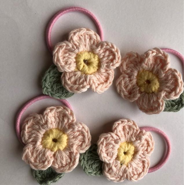 ハンドメイド ヘアゴム ピンクのお花 コットン 小さなお子様用 < 女性ファッション  ハンドメイド ヘアゴム ピンクのお花 コットン 小さなお子様用 < 女性ファッションの