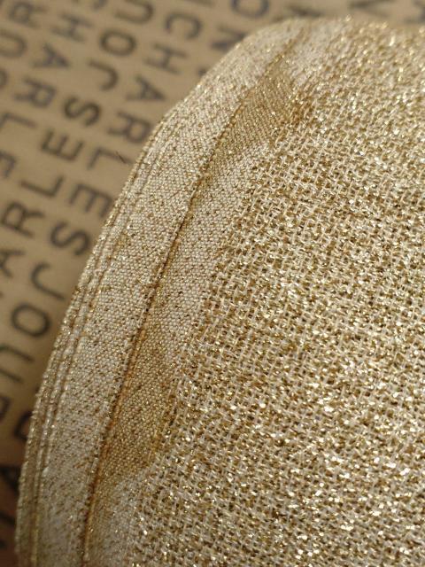 レトロ(AAB6627)約92cm幅×約1m・金ラメの生地 < ペット/手芸/園芸 レトロ(AAB6627)約92cm幅×約1m・金ラメの生地 < ペット/手芸/園芸の