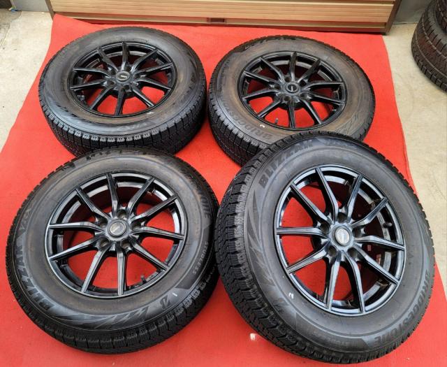 GXs[h 16~6.5J 5H PCD114.3 IS38 uaXgBLIZZAK VRX2 (215/65R16) 4{Z  /oCN