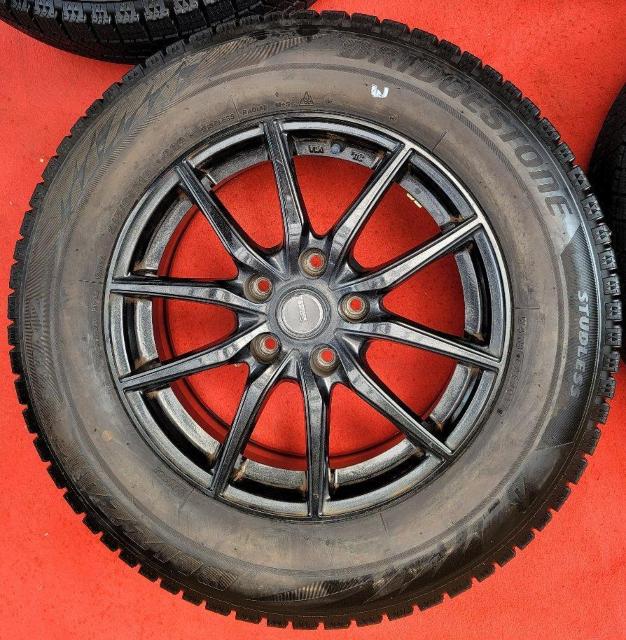 GXs[h 16~6.5J 5H PCD114.3 IS38 uaXgBLIZZAK VRX2 (215/65R16) 4{Z  /oCN