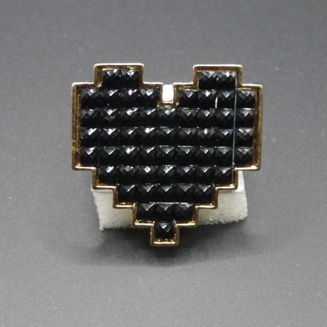 新品 ゴスロリ姫系 アンティーク調 大きなハート リング指輪 フリー ゴシック ヴィンテージ風 ヴィクトリアン < 女性アクセサリー/時計 新品 ゴスロリ姫系 アンティーク調 大きなハート リング指輪 フリー ゴシック ヴィンテージ風 ヴィクトリアン < 女性アクセサリー/時計の