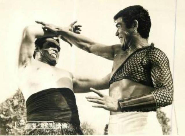 �������n���� ��t�]��  ��t�^��@�u����x�q �� CD/DVD/�r�f�I�� 