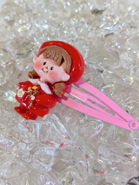 *HM*『赤い服の女の子A』☆ヘアピン☆幼児 < キッズ/ベビー *HM*『赤い服の女の子A』☆ヘアピン☆幼児 < キッズ/ベビーの
