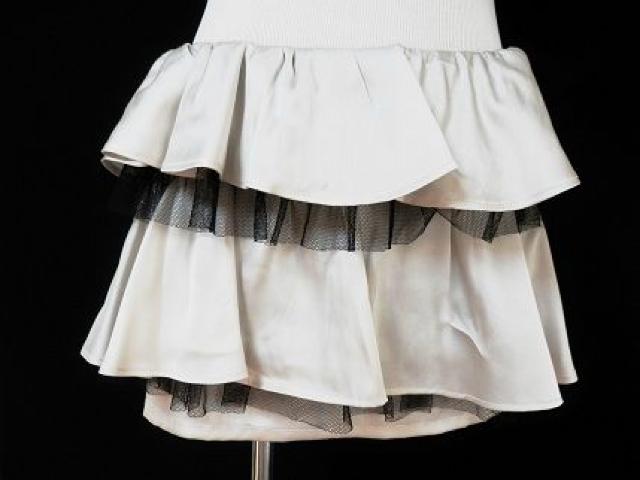 riendaベージュ黒レーススカパンミニスカートショーパン < ブランド riendaベージュ黒レーススカパンミニスカートショーパン < ブランドの