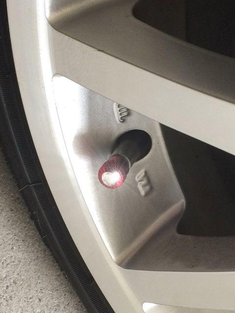 ラグジュアリークリスタルエアーバルブキャップセット < 自動車/バイク ラグジュアリークリスタルエアーバルブキャップセット < 自動車/バイク