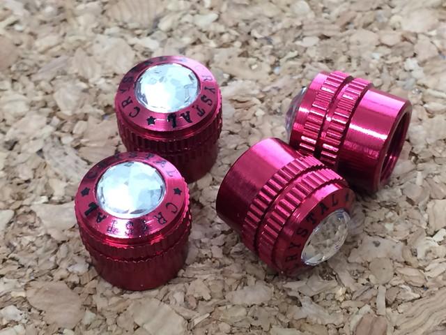 ラグジュアリークリスタルエアーバルブキャップセット < 自動車/バイク ラグジュアリークリスタルエアーバルブキャップセット < 自動車/バイク